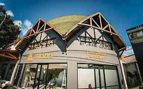 Hosteria Akino